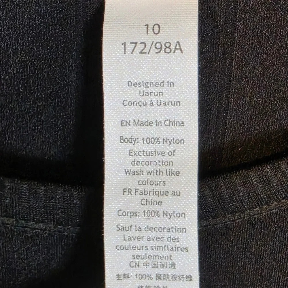 Lululemon Swiftly Tech Long Sleeve 2.0 Black Shirt Size 10 Thumbholes Activewear